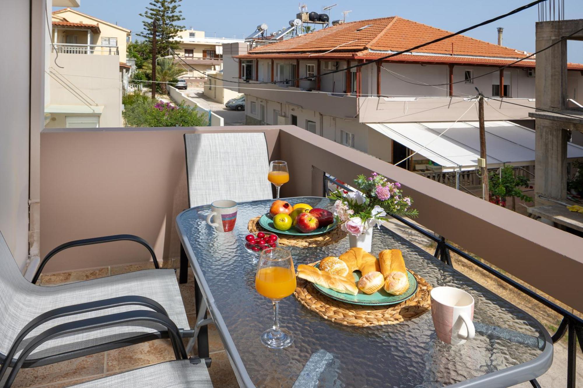 Katerina Apartments Kato Daratso Luaran gambar