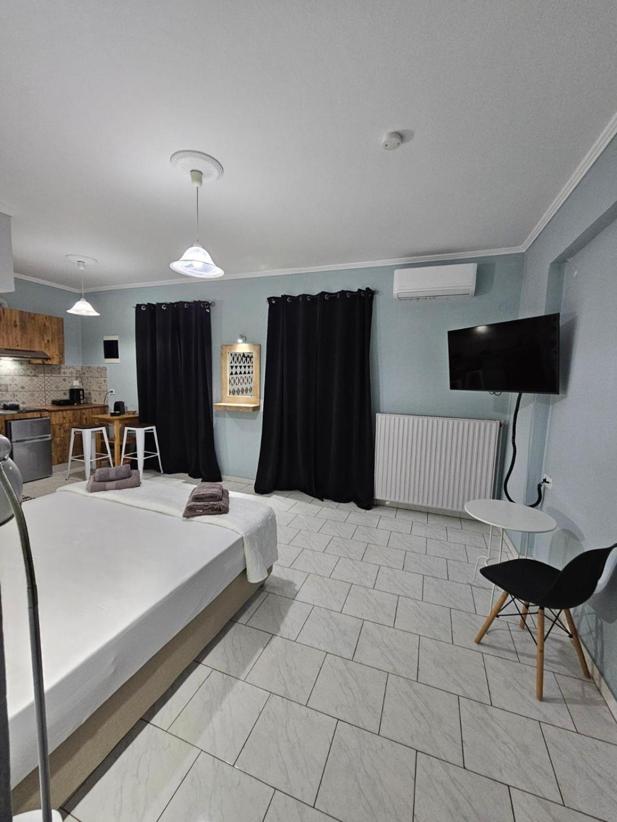 Katerina Apartments Kato Daratso Luaran gambar
